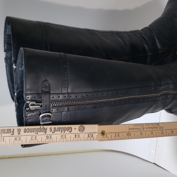 Born Black Leather Boots Size 9M Women's - Picture 11 of 15